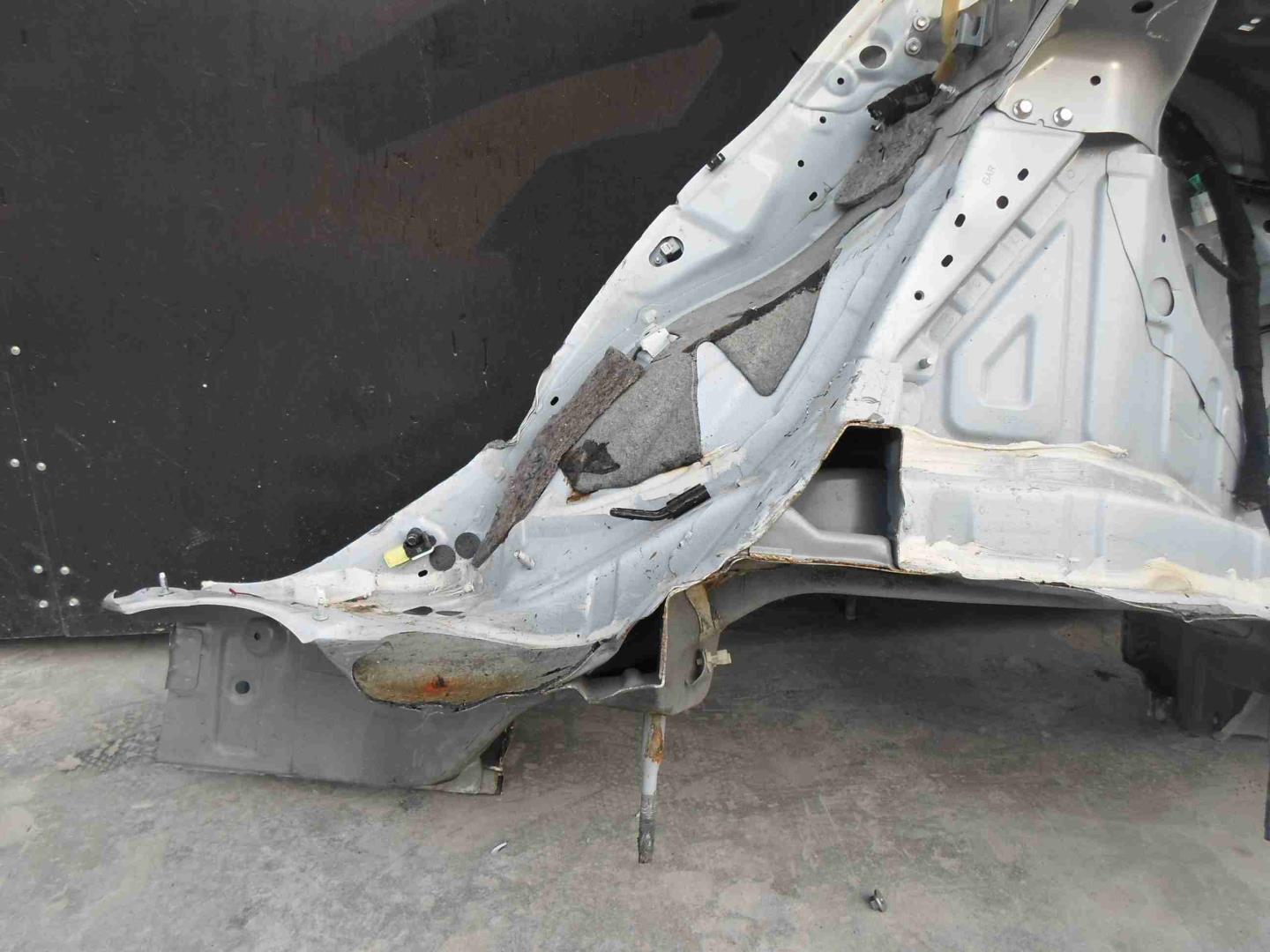 Крыло заднее правое