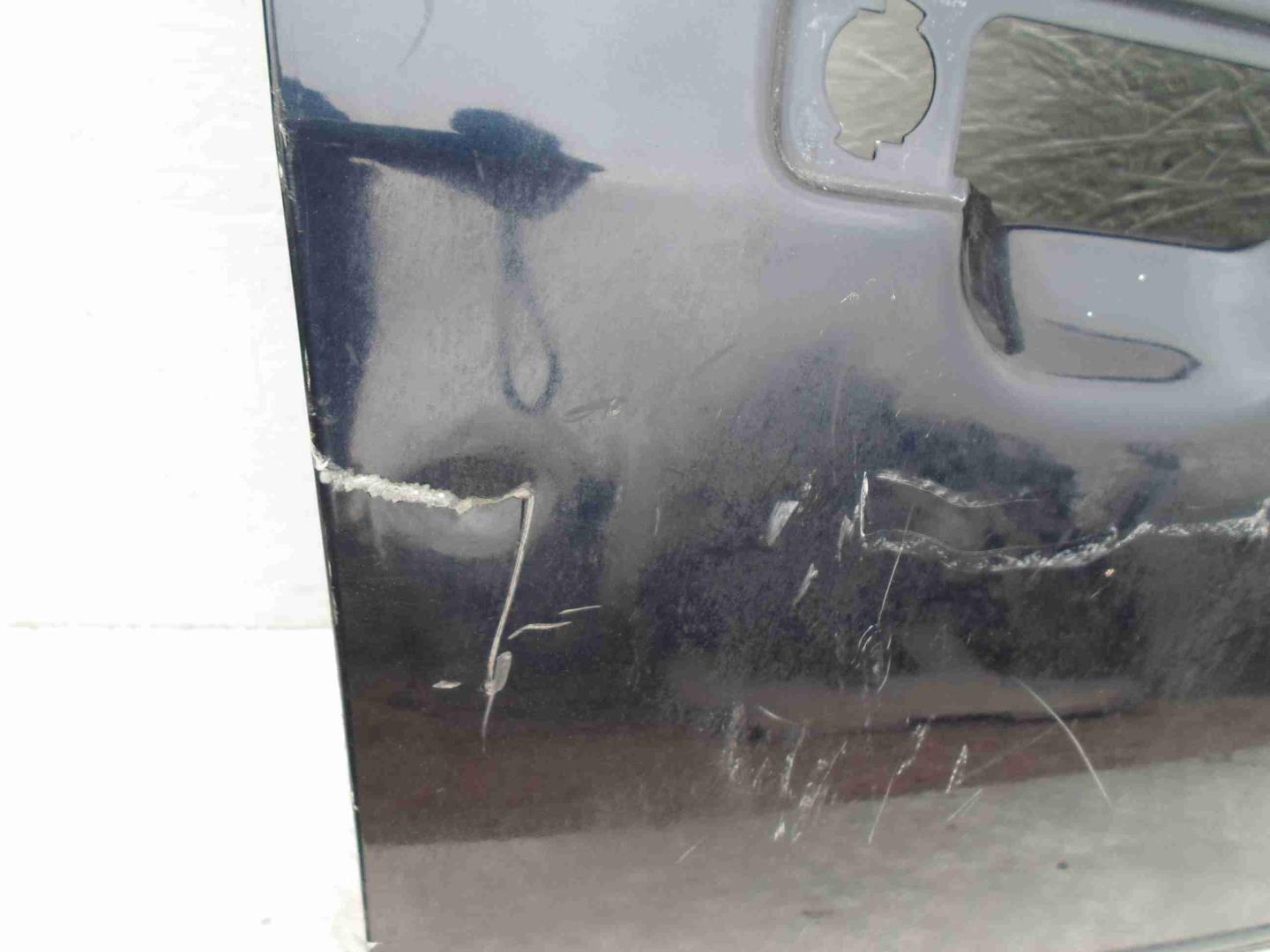 Дверь передняя правая