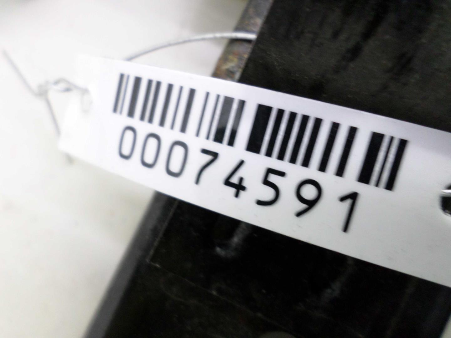 Стеклоподъемник электр. задний правый