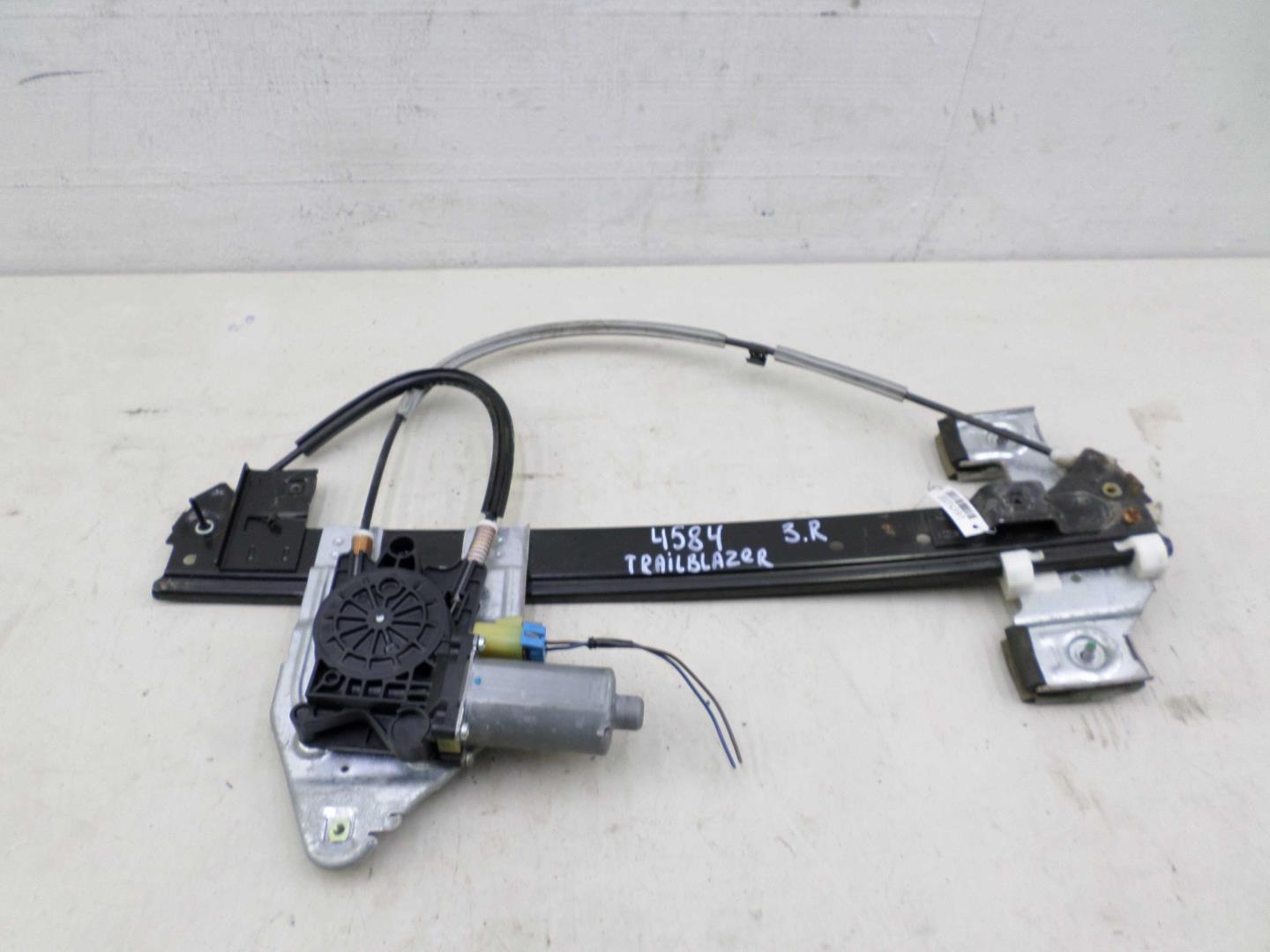 Стеклоподъемник электр. задний правый