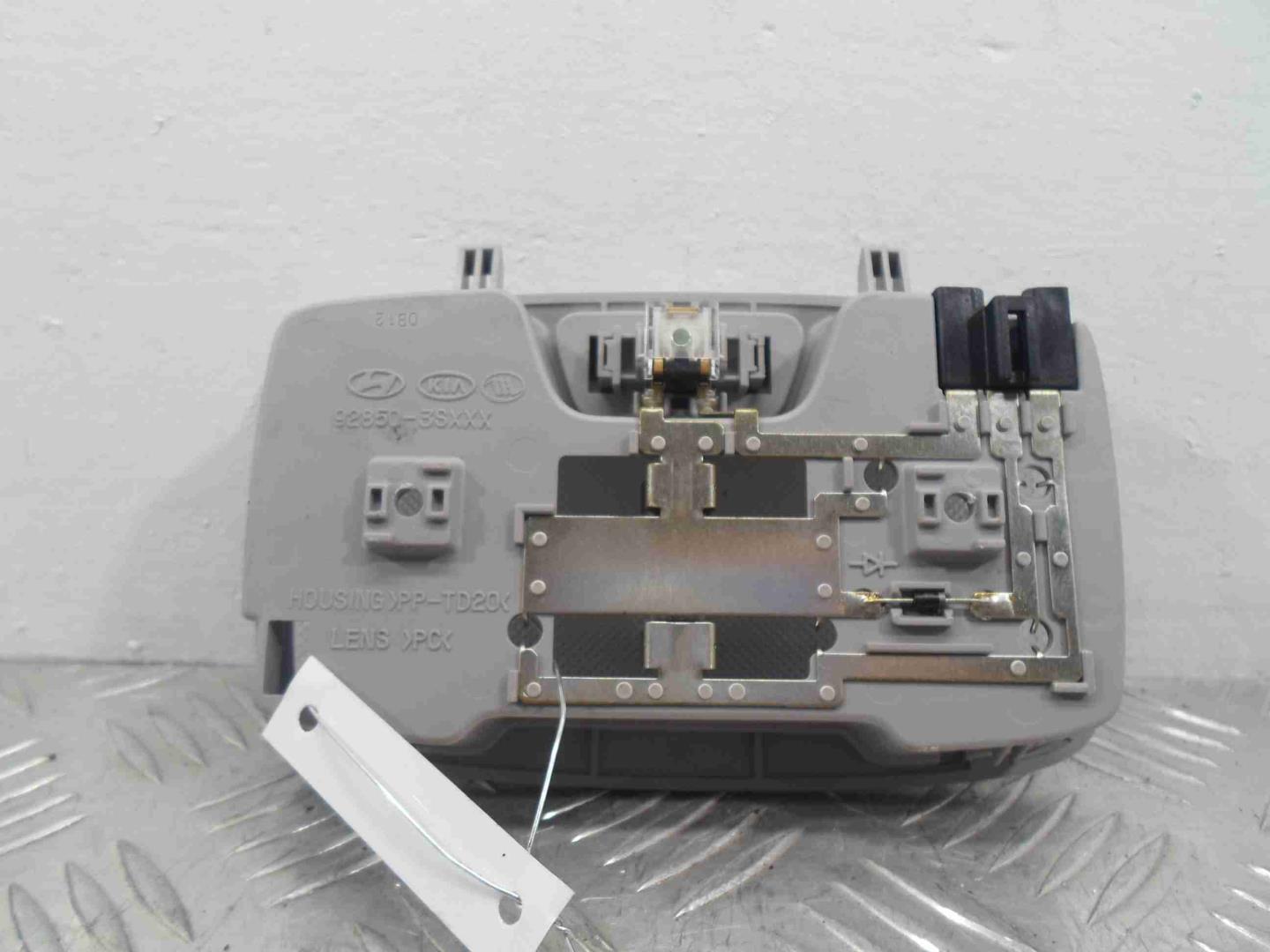 Плафон салонный