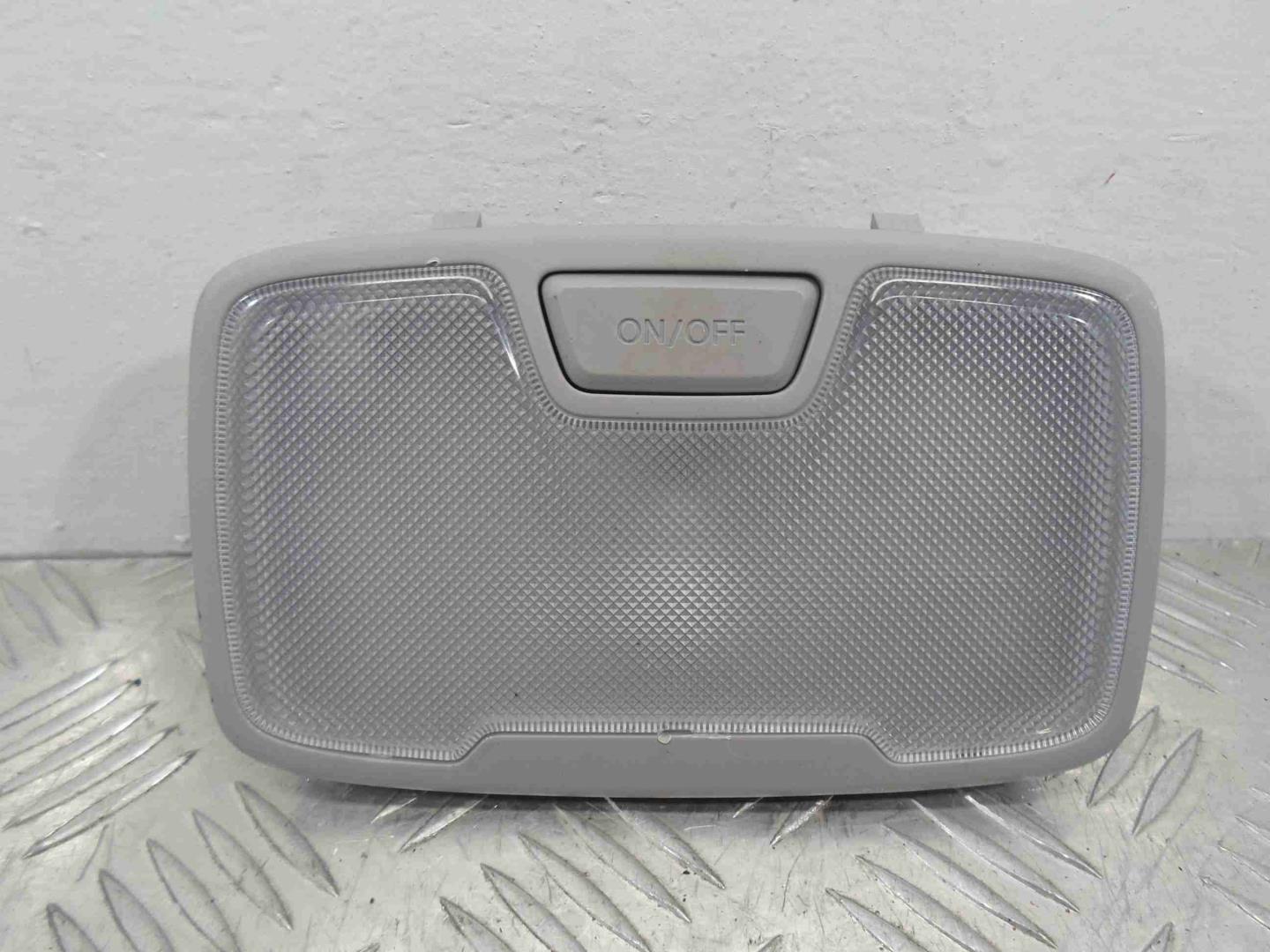 Плафон салонный