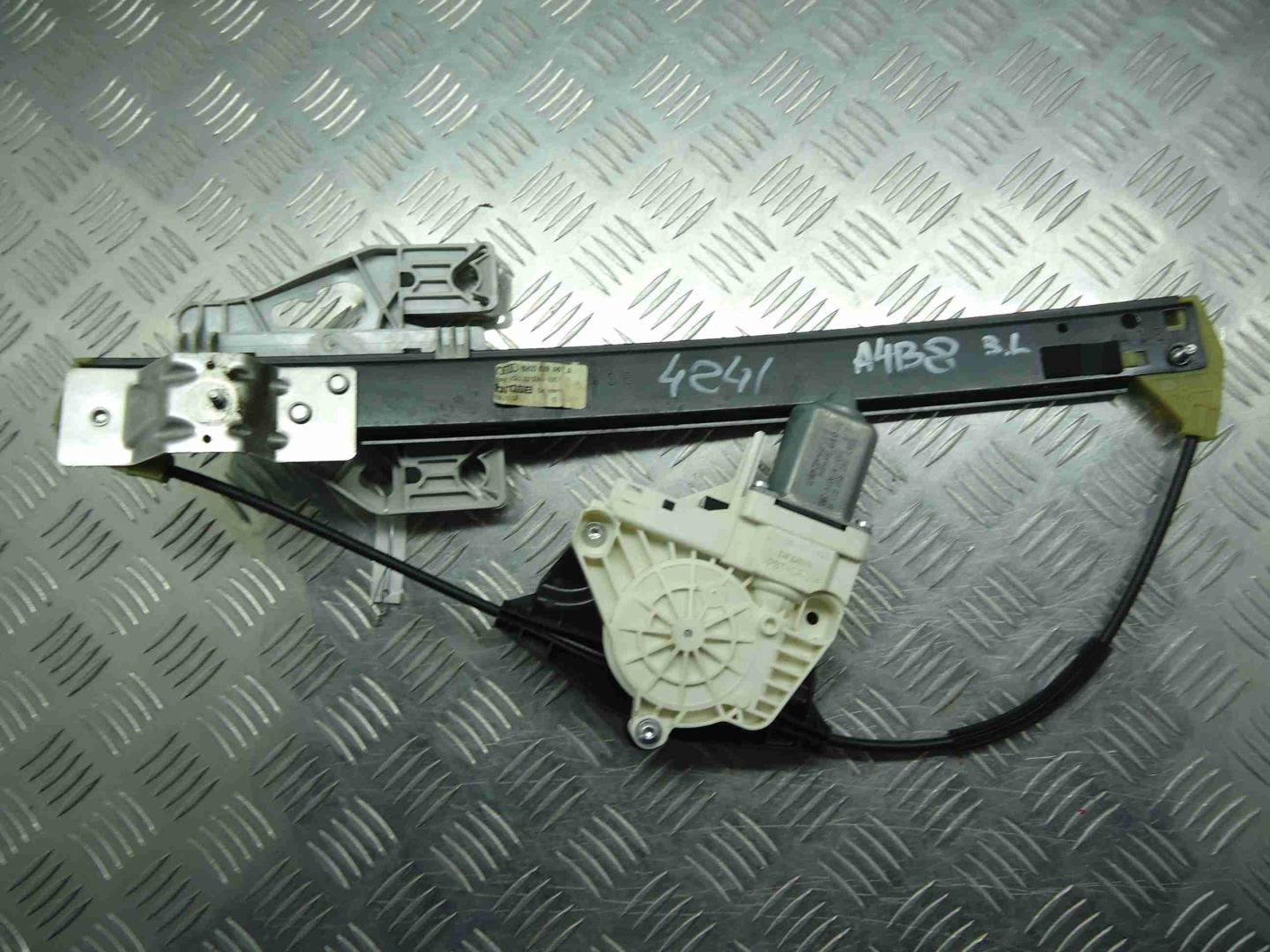 Стеклоподъемник электр. задний левый