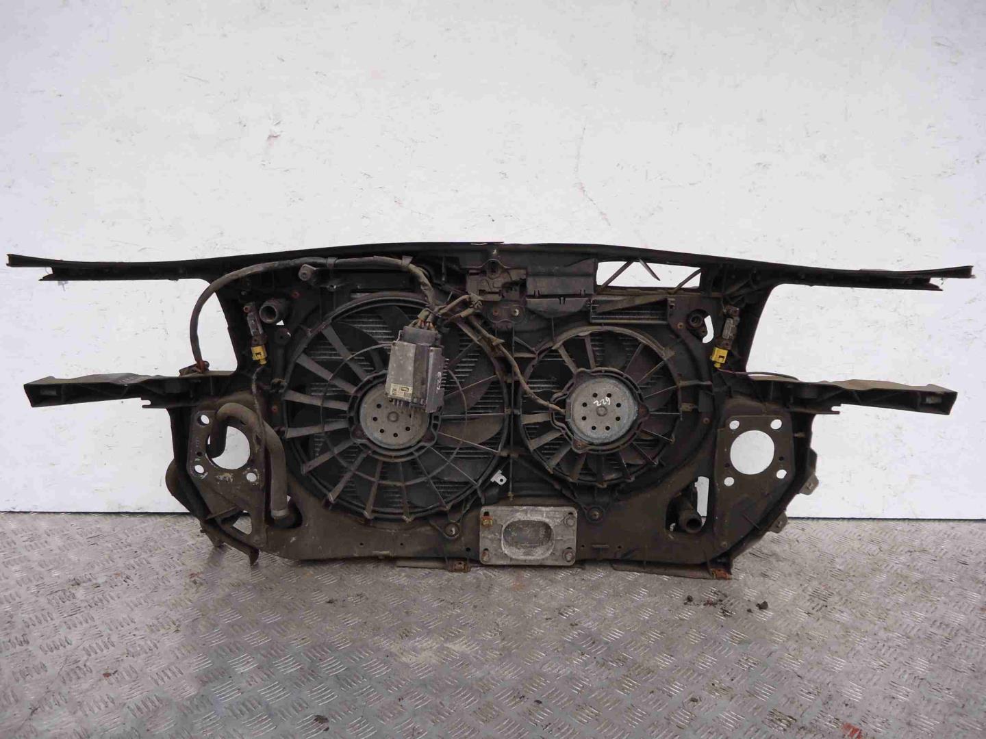 Радиатор охлаждения двигателя основной