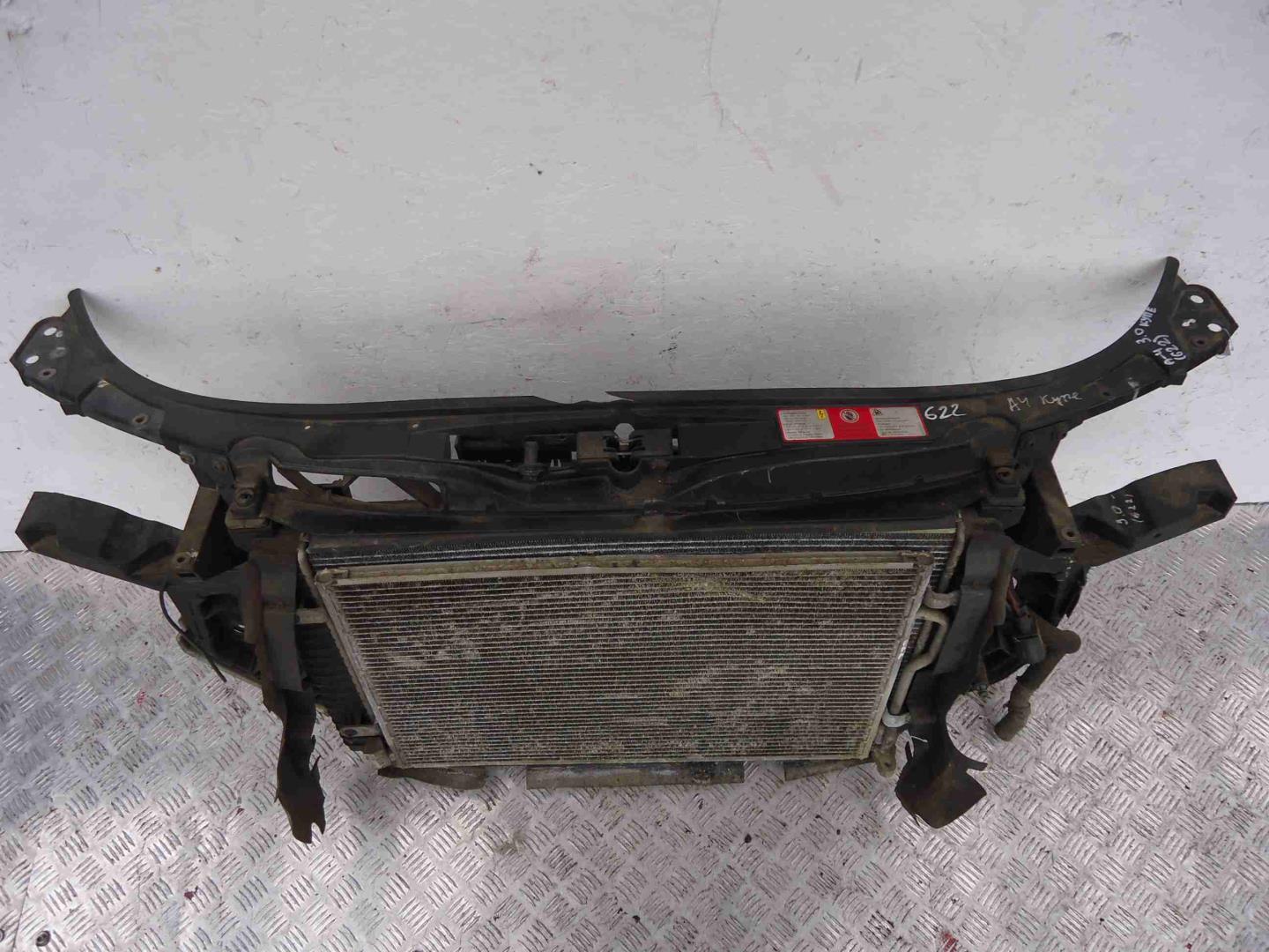 Радиатор охлаждения двигателя основной