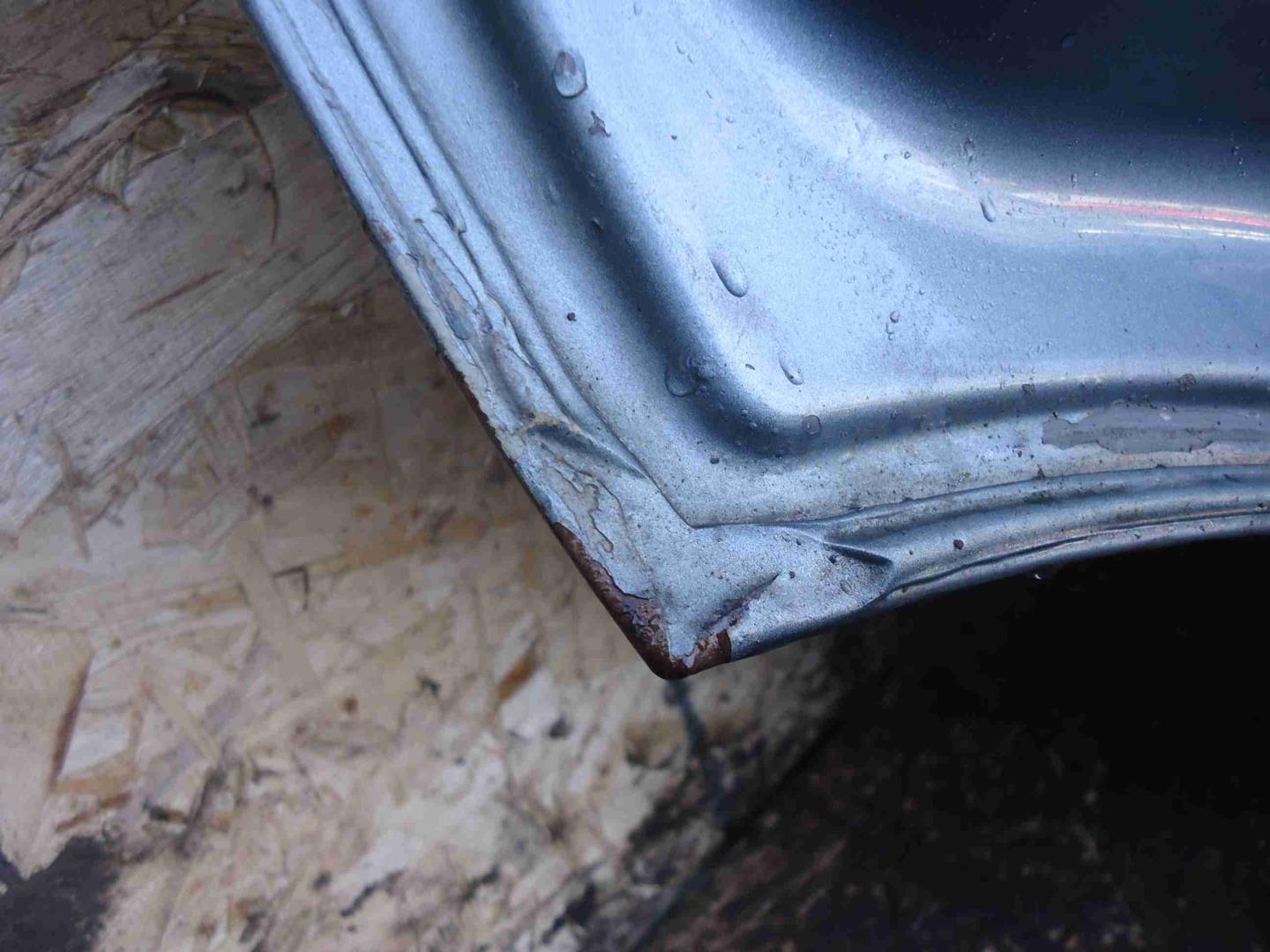 Замок двери задней левой