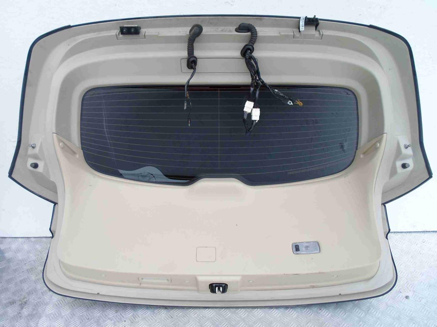 Ручка открывания багажника