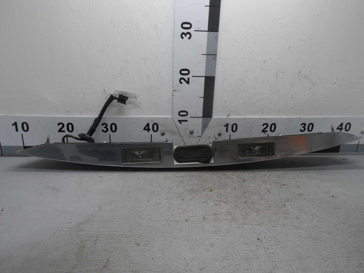 Фонарь подсветки номера