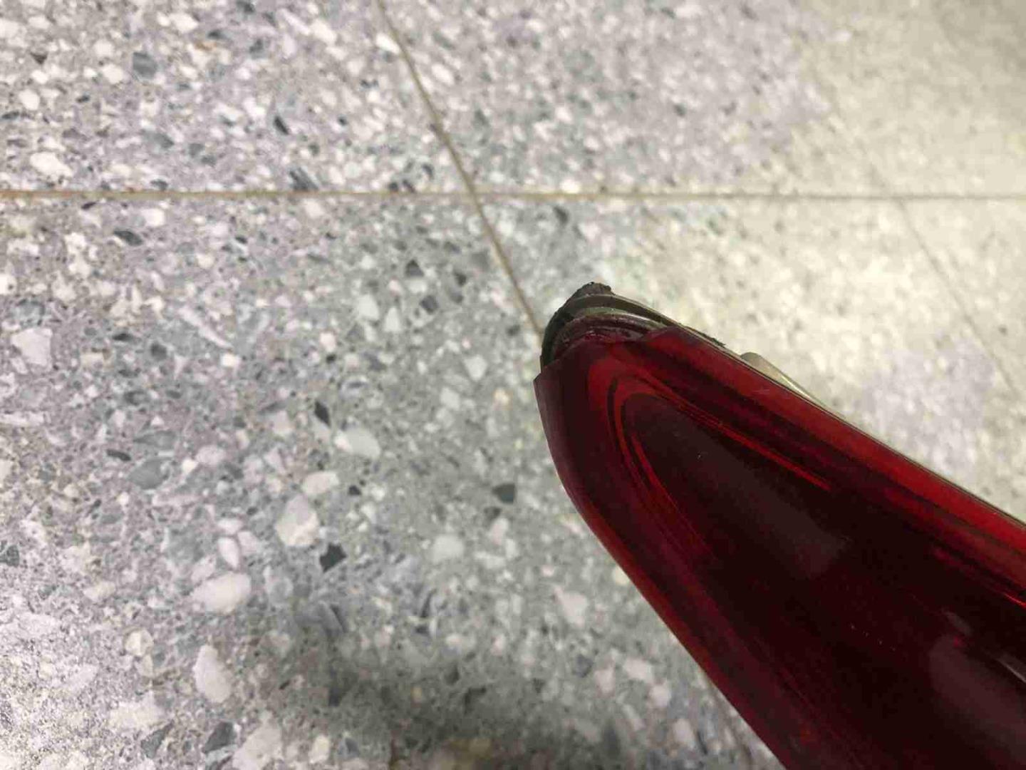 Фонарь задний наружный левый