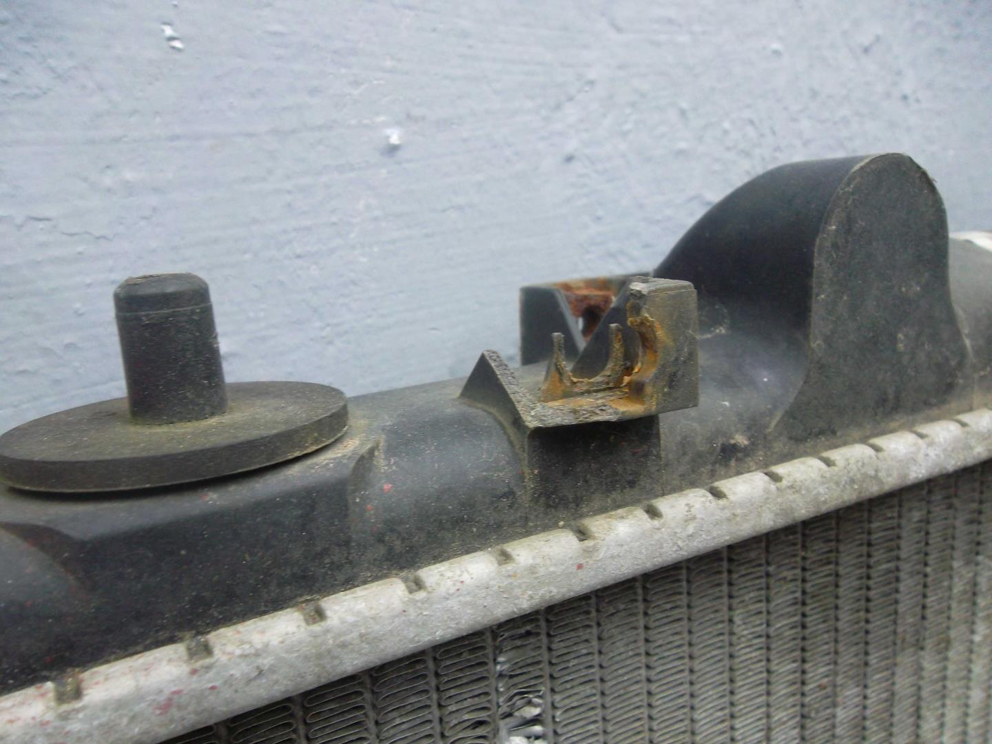 Радиатор охлаждения двигателя основной