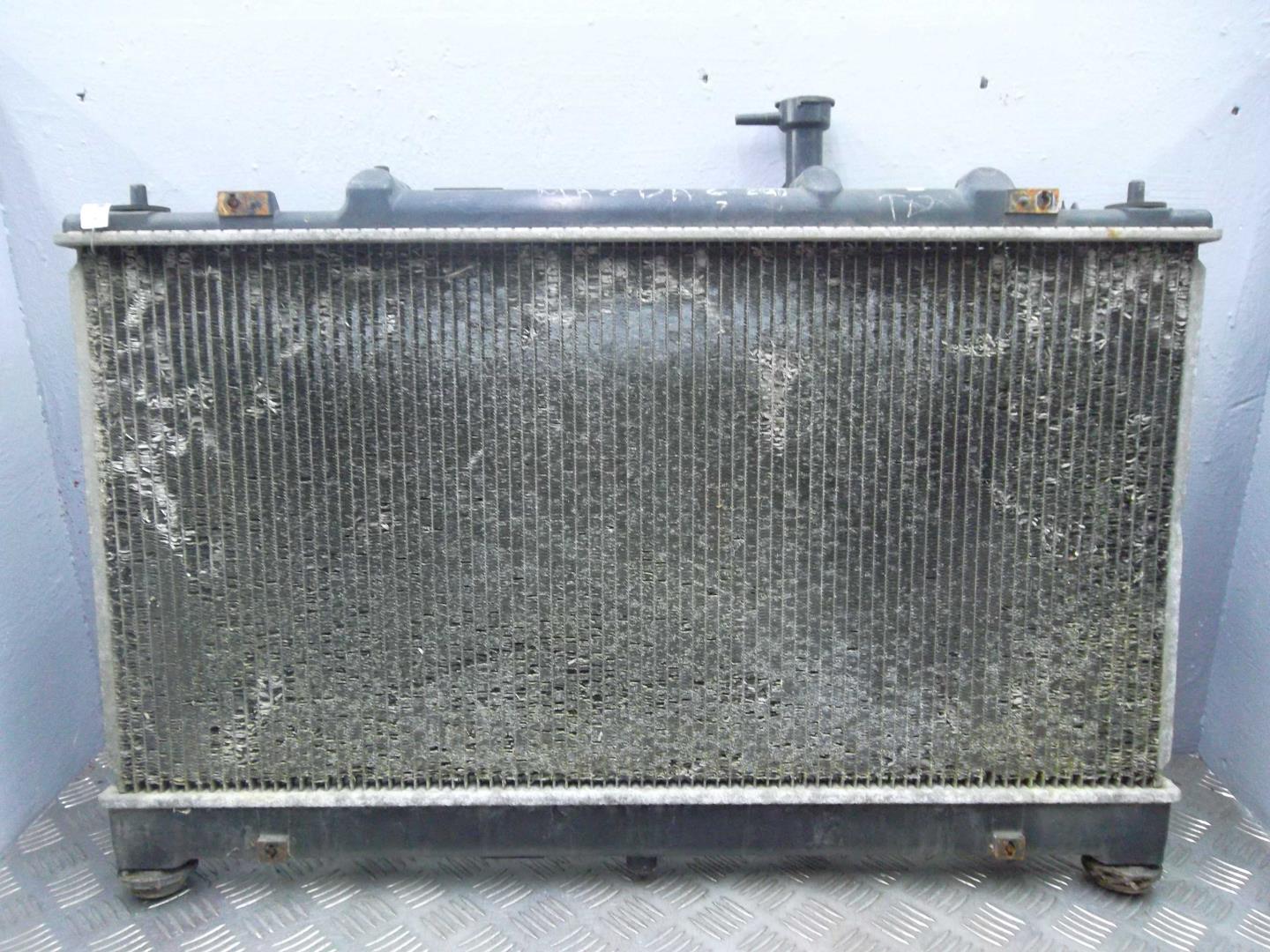 Радиатор охлаждения двигателя основной