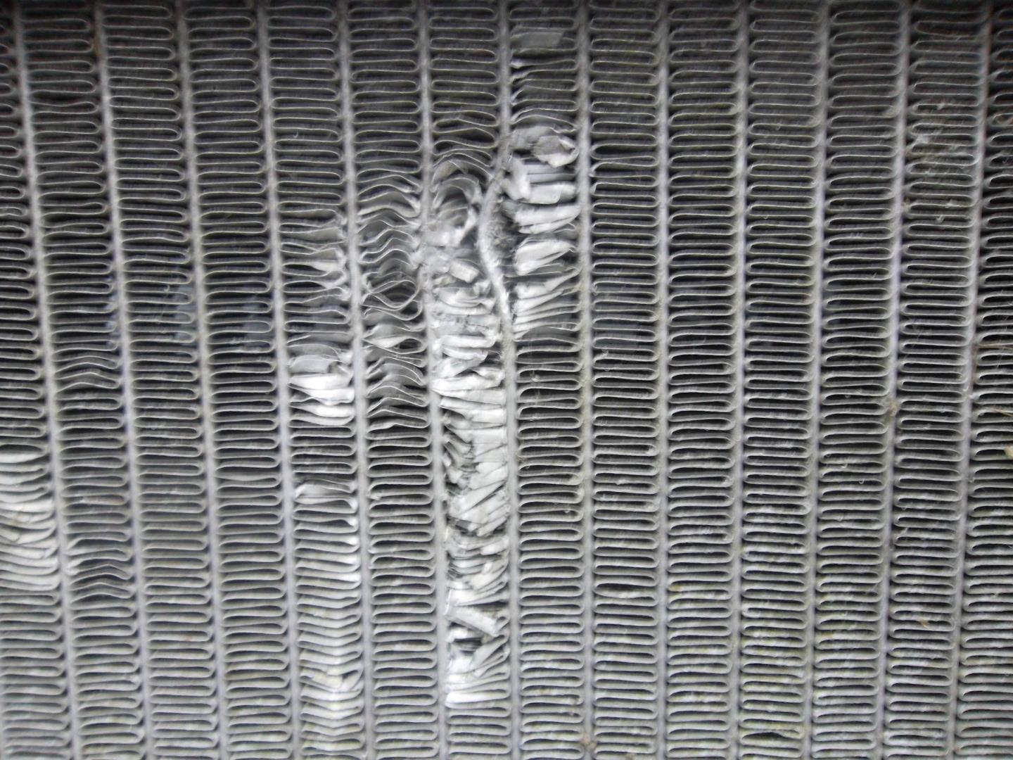 Радиатор охлаждения двигателя основной