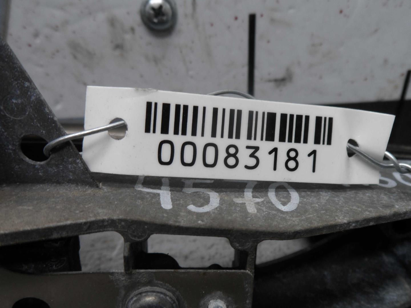 Ручка двери задней наружная левая