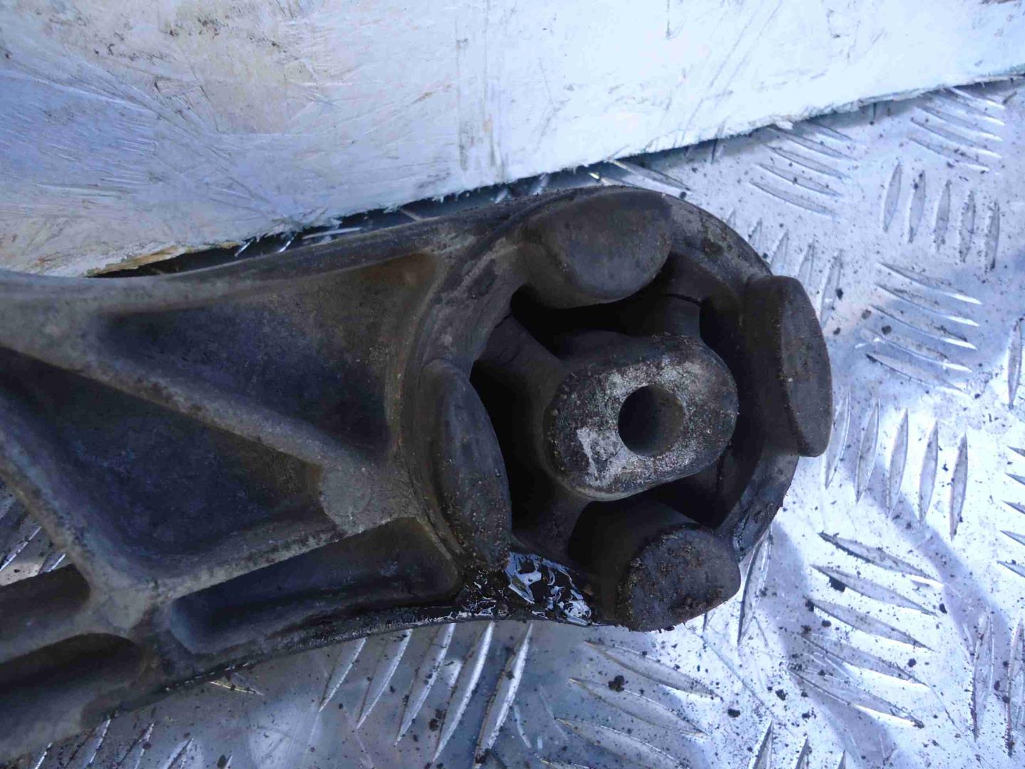 Кронштейн редуктора