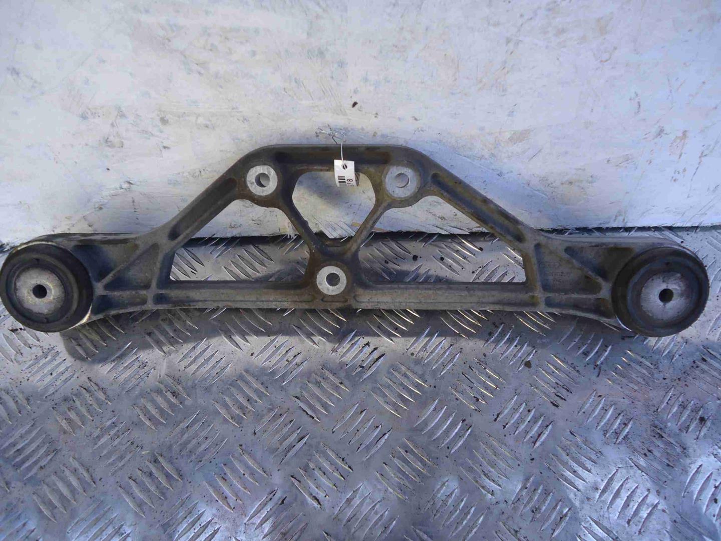 Кронштейн редуктора