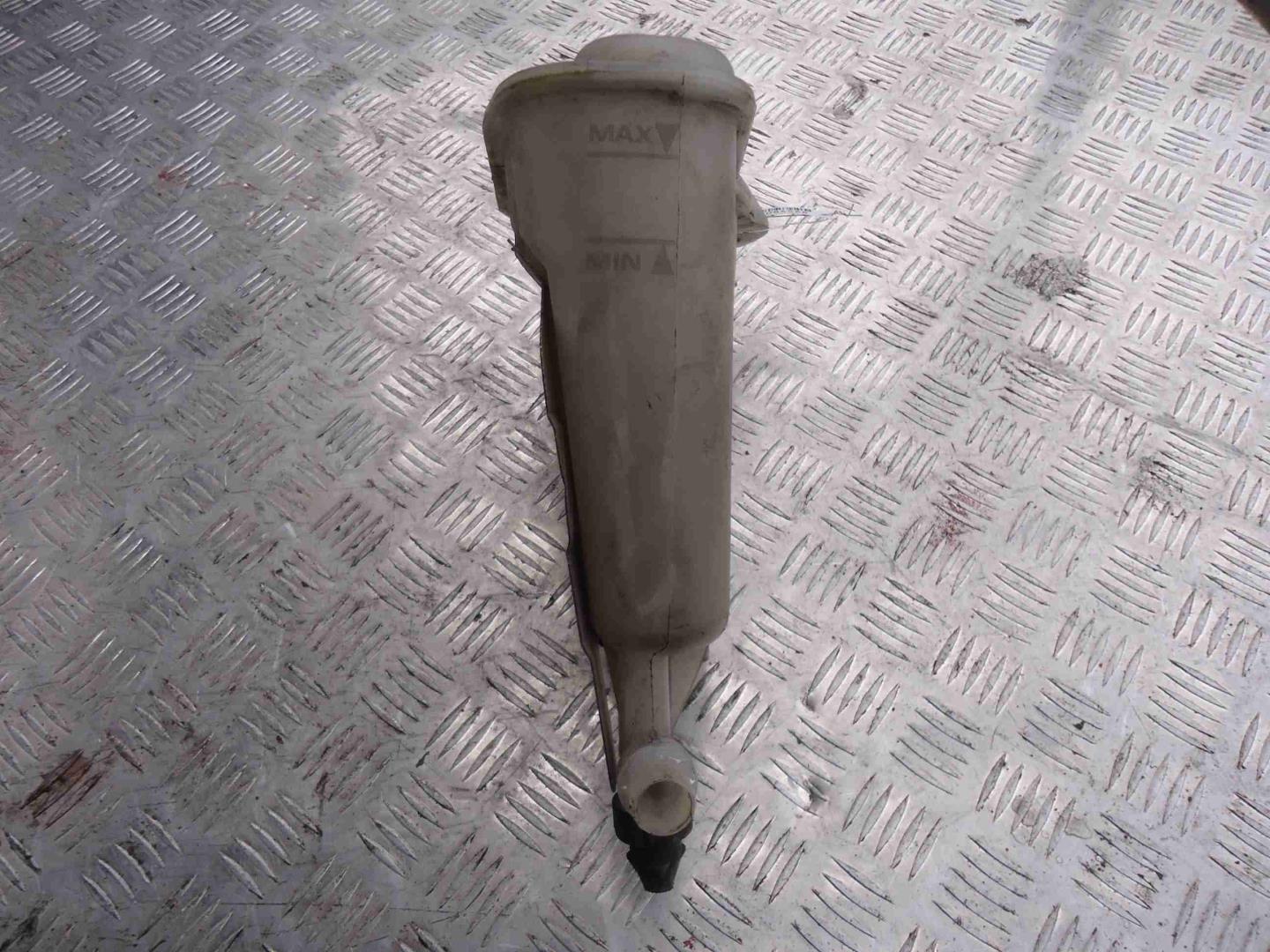 Бачок расширительный