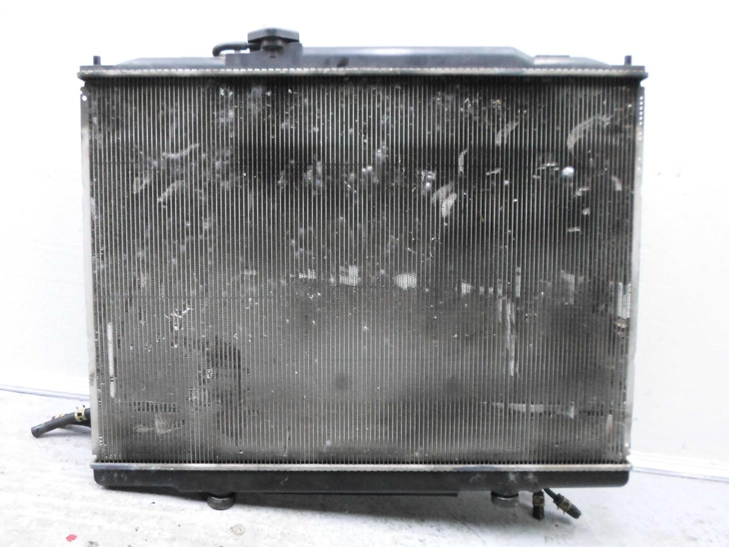 Радиатор охлаждения двигателя основной