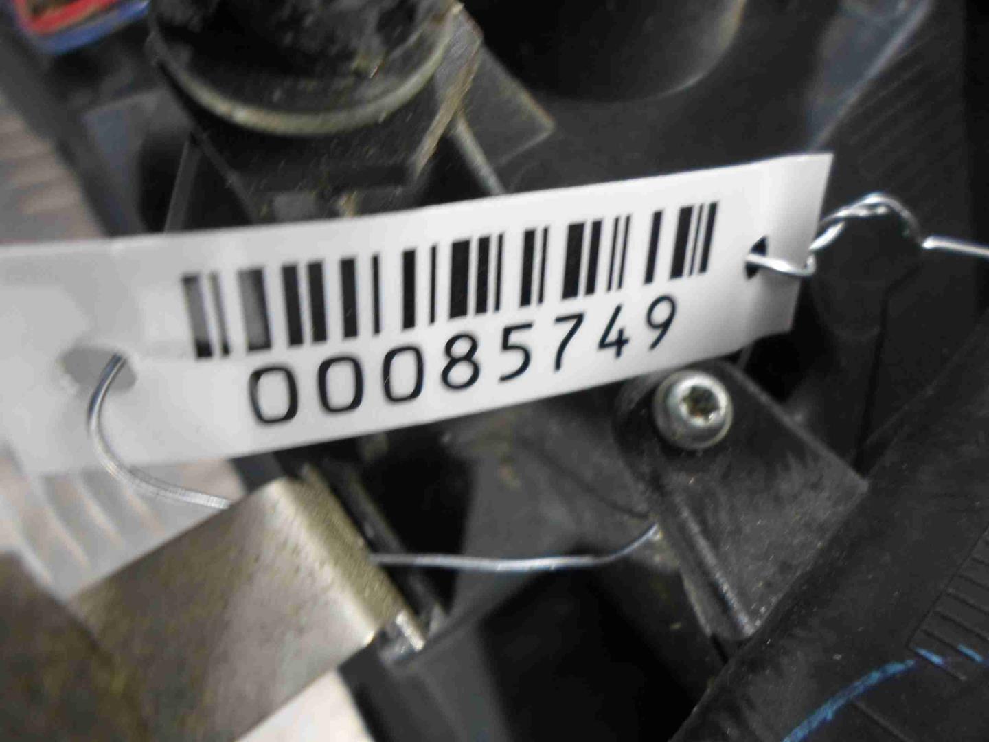 Фонарь задний наружный правый