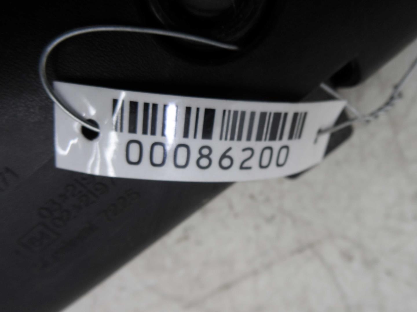 Зеркало заднего вида