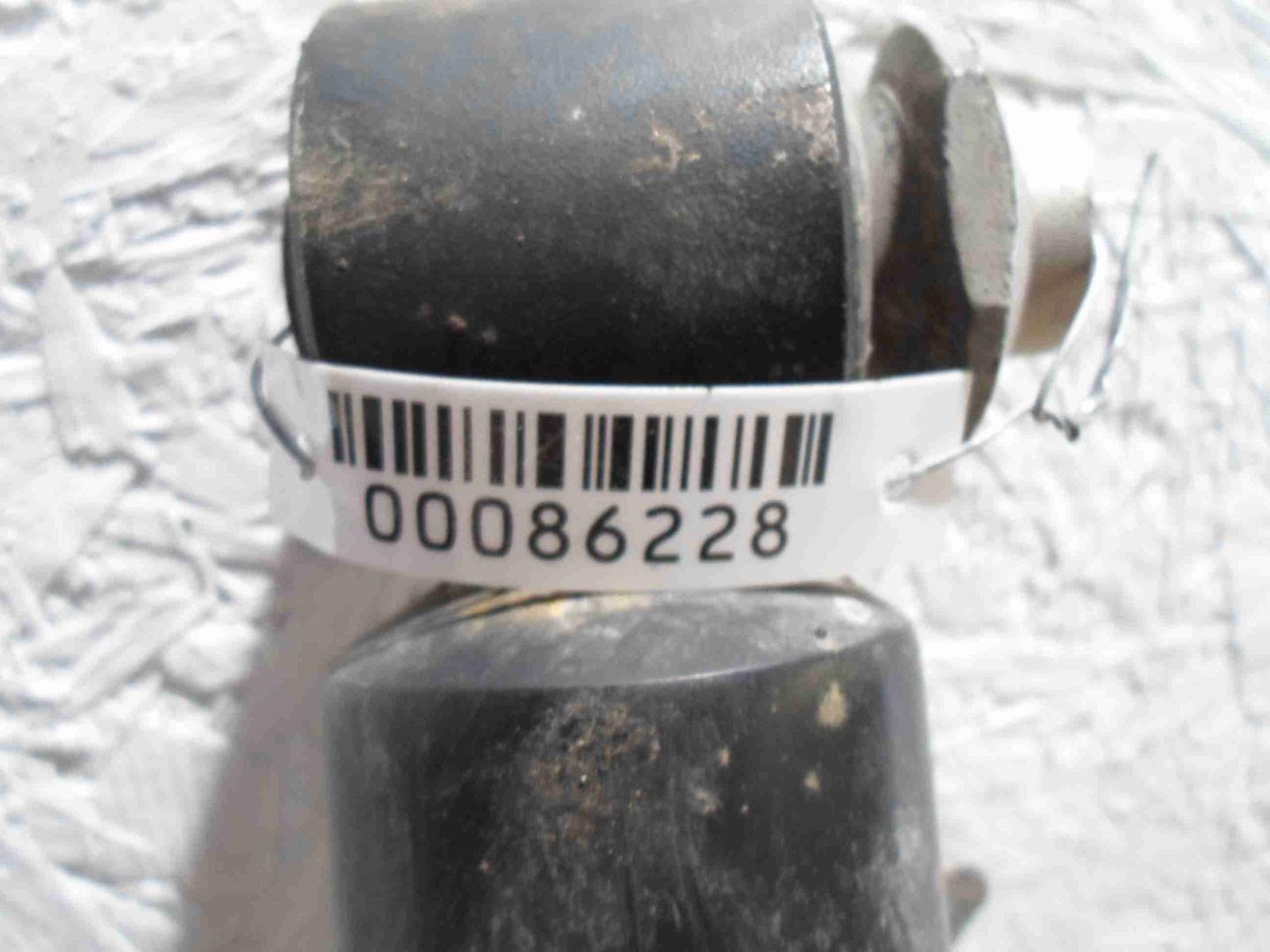 Амортизатор задний левый