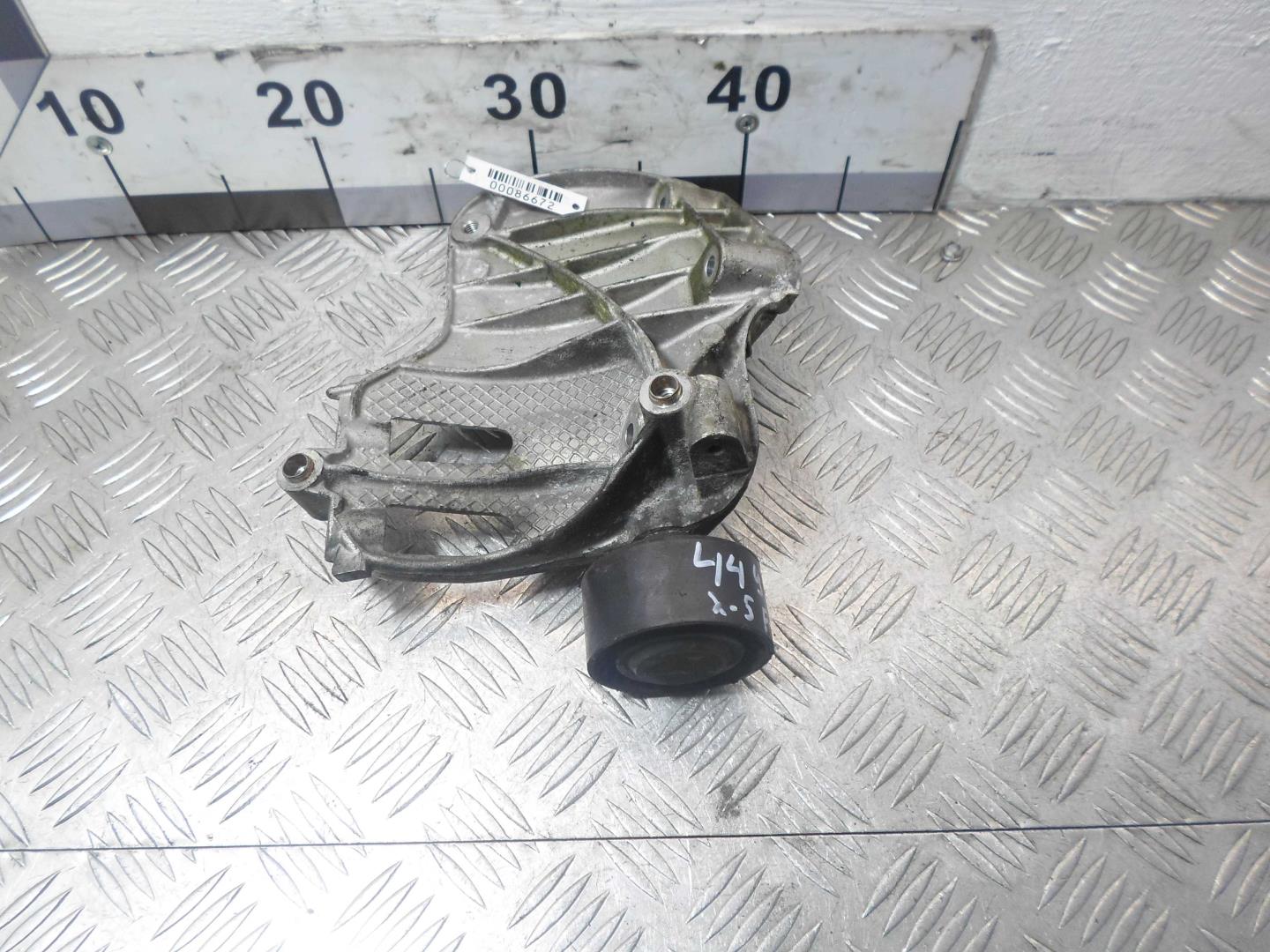 Кронштейн кондиционера