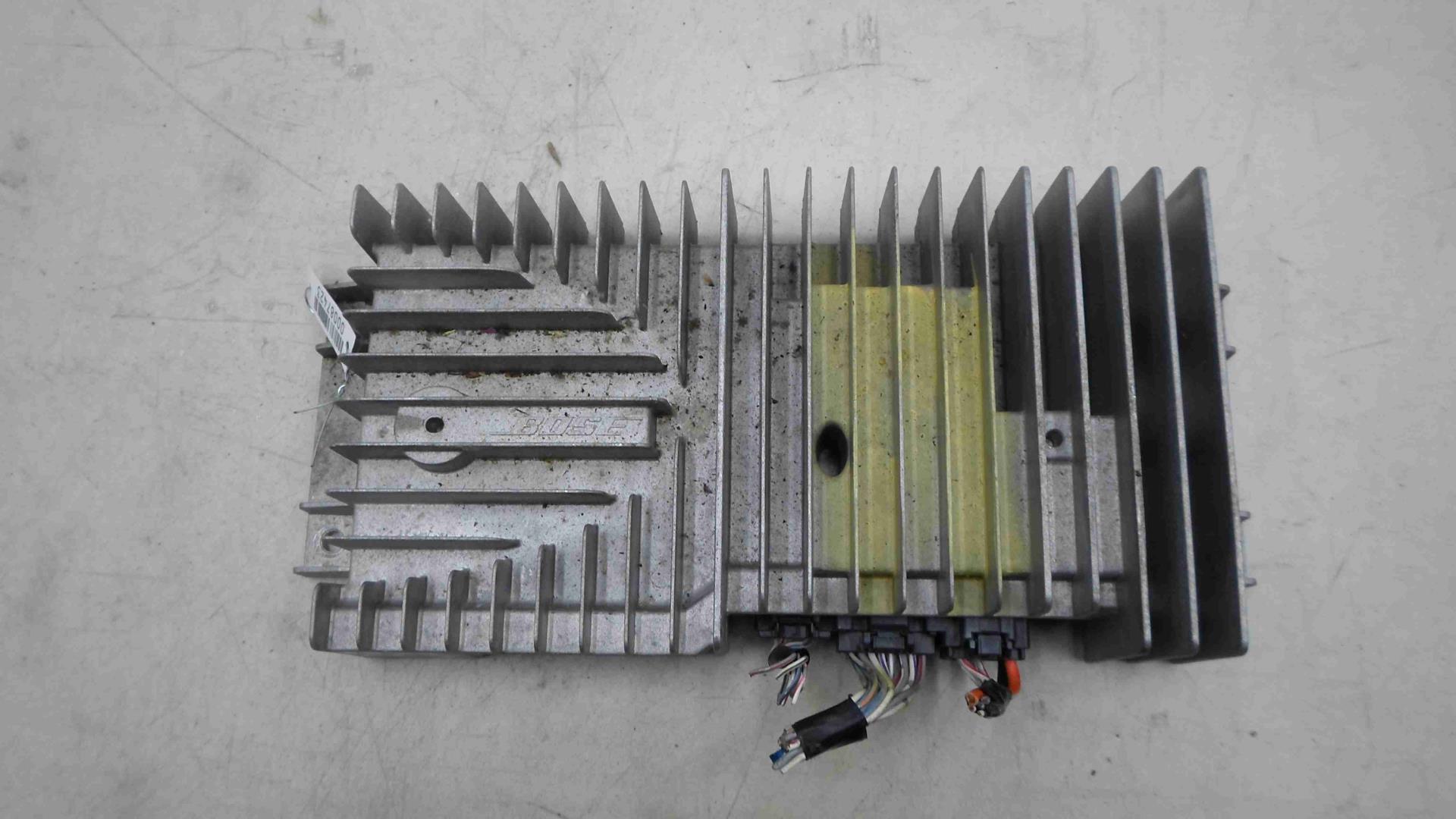 Усилитель акустической системы