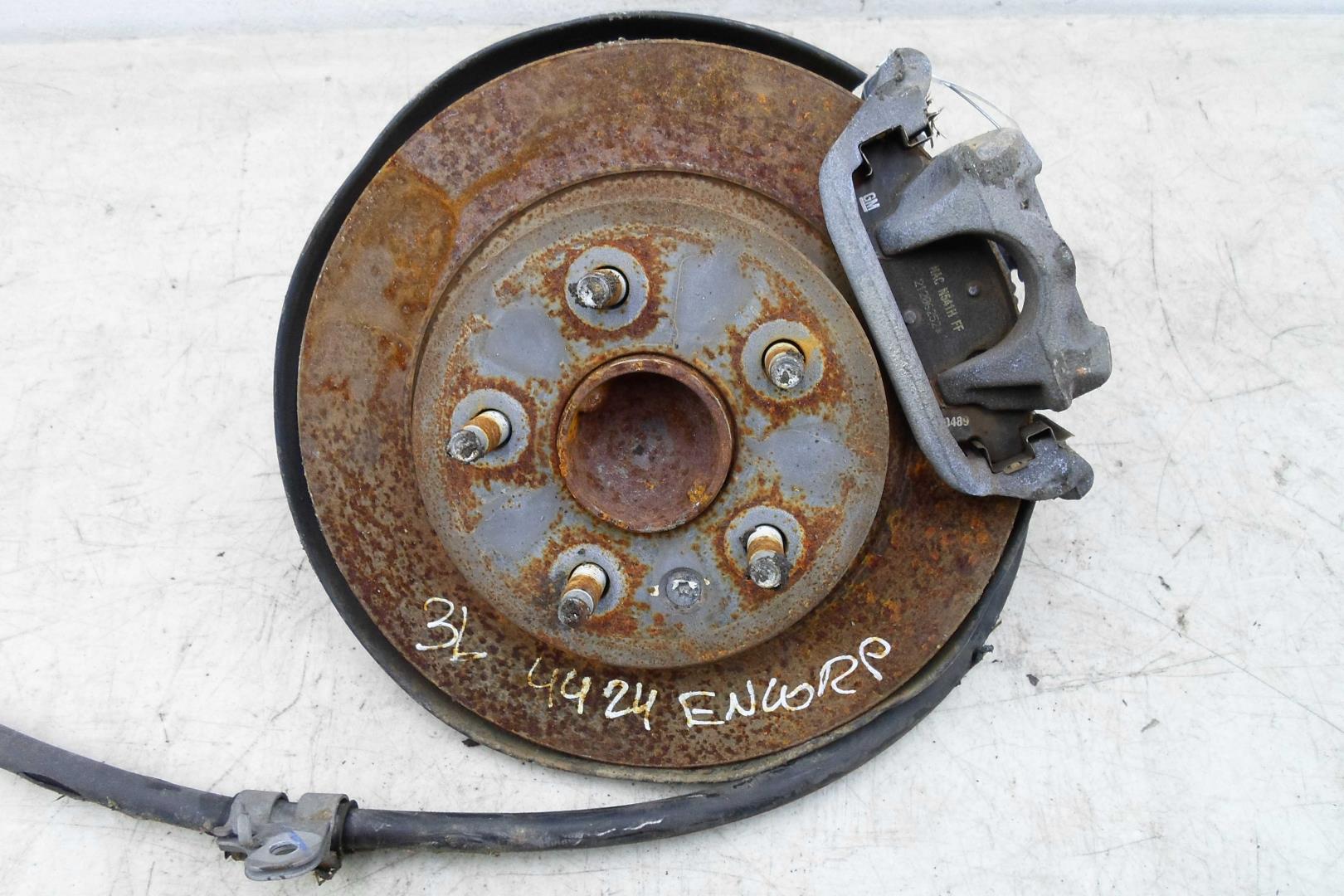 Суппорт задний левый