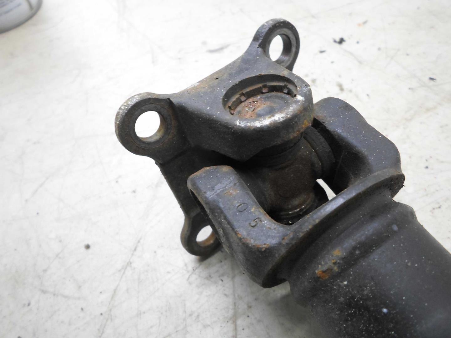 Вал карданный передний