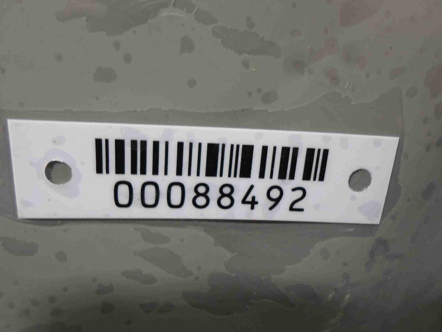 Фонарь задний наружный левый