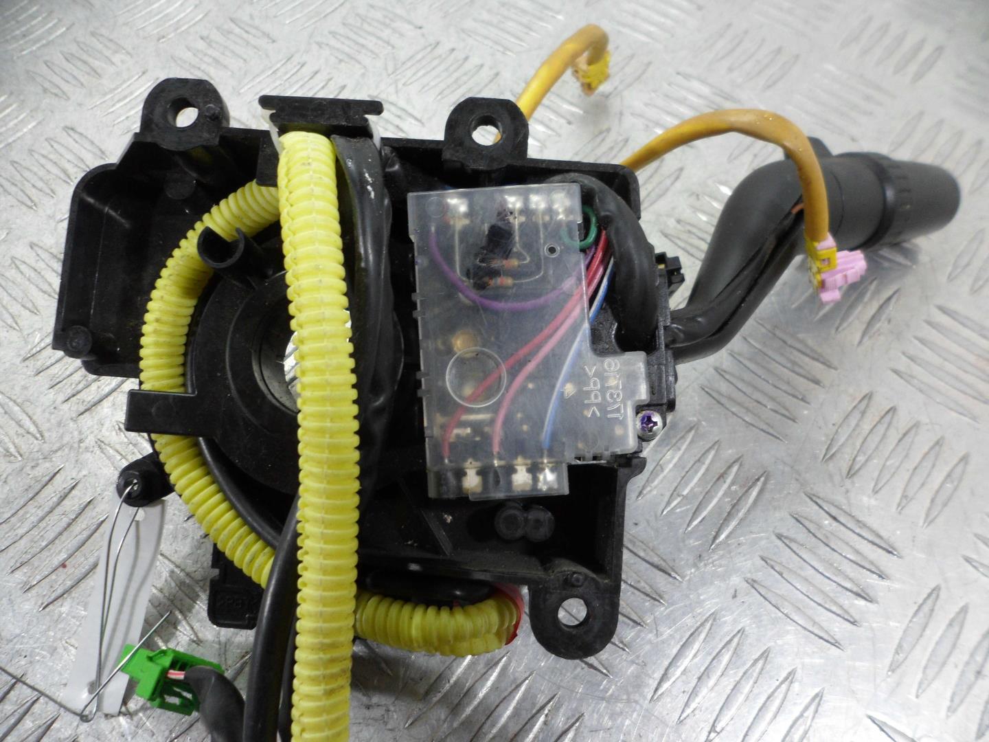 Переключатель подрулевой