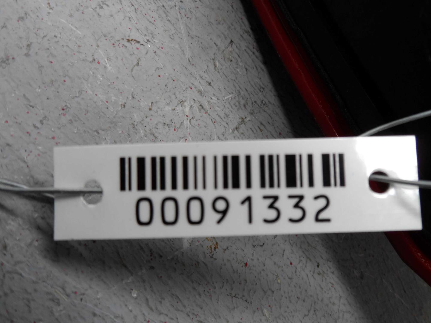 Фонарь задний наружный правый