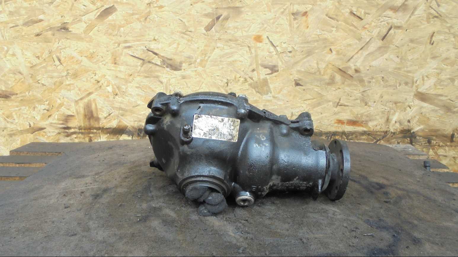 Редуктор переднего моста