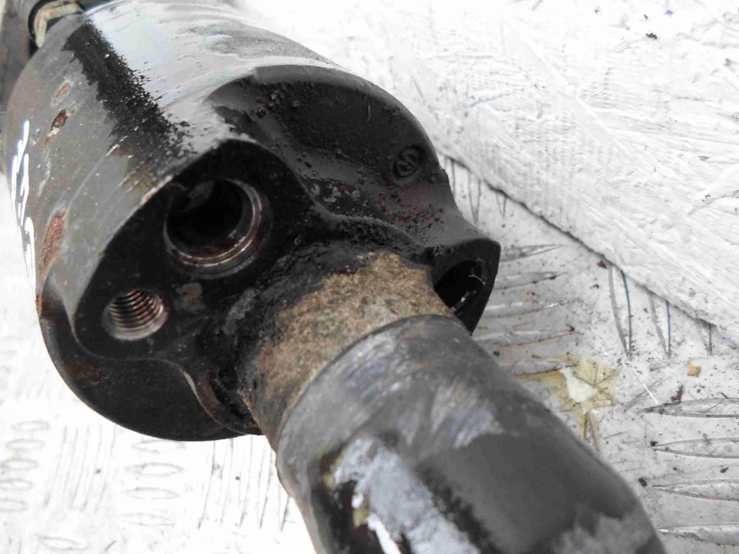 Стабилизатор передний