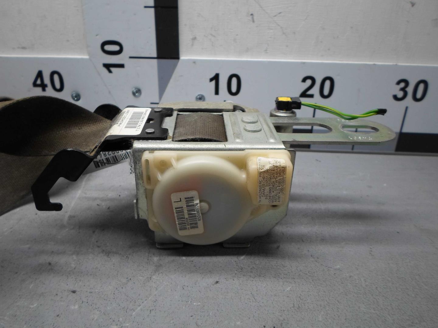 Ремень безопасности