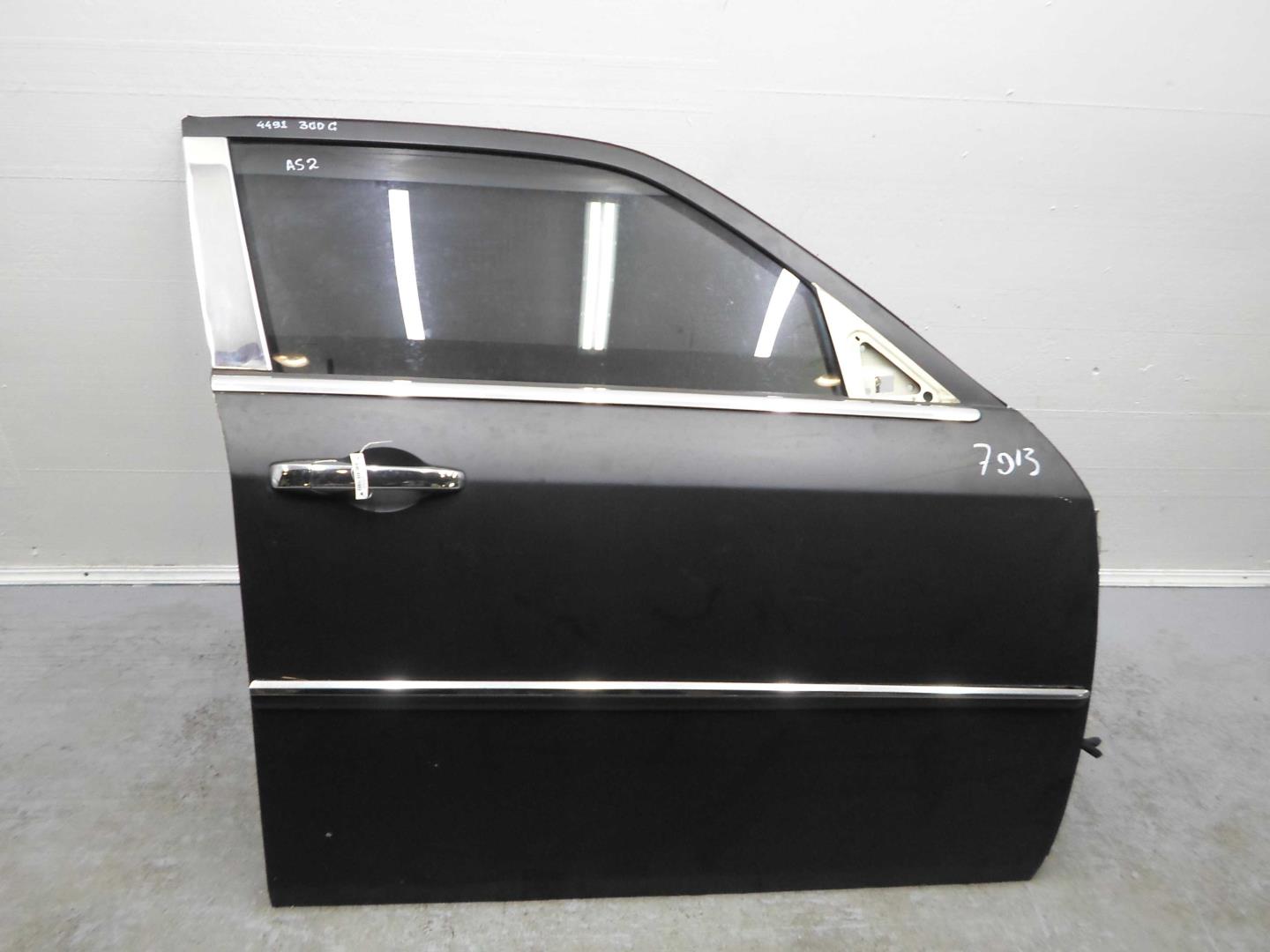 Дверь передняя правая