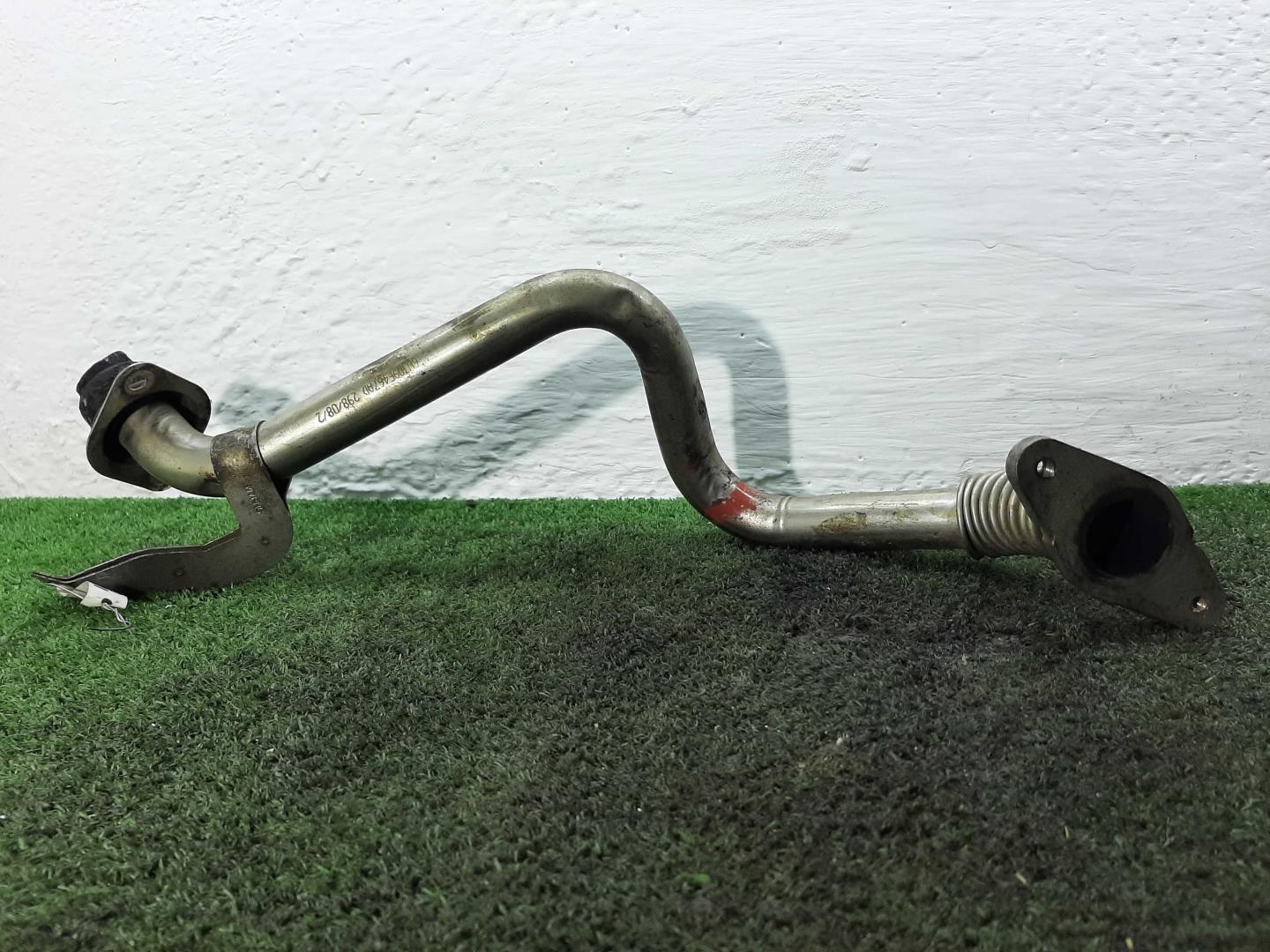 Трубка картерных газов