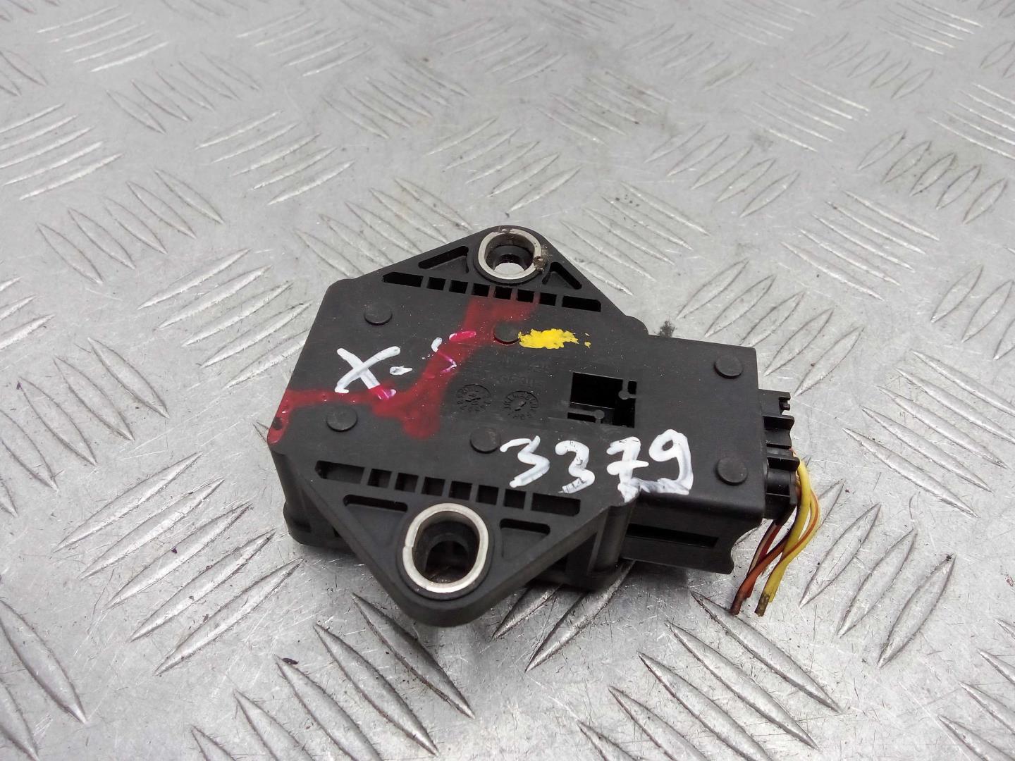 Датчик ускорения