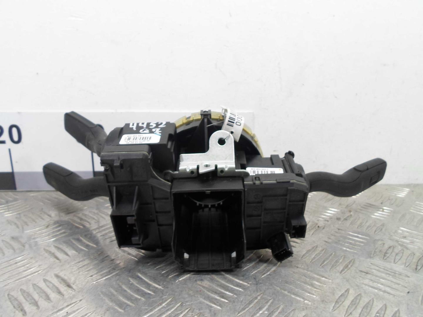 Переключатель подрулевой