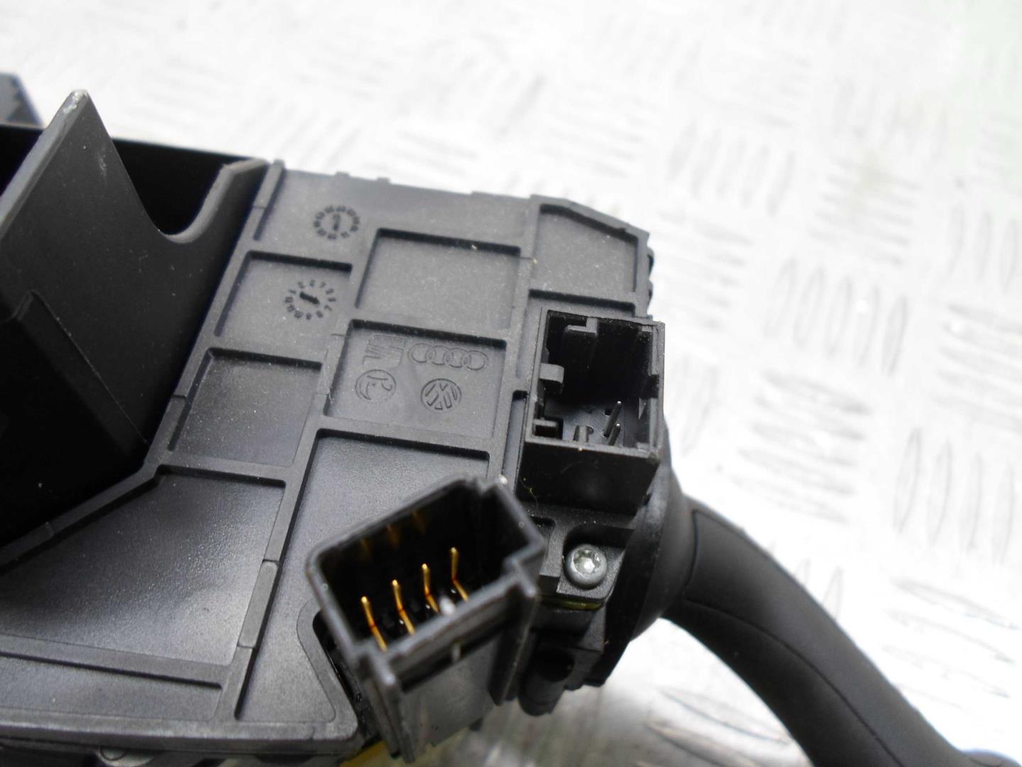 Переключатель подрулевой