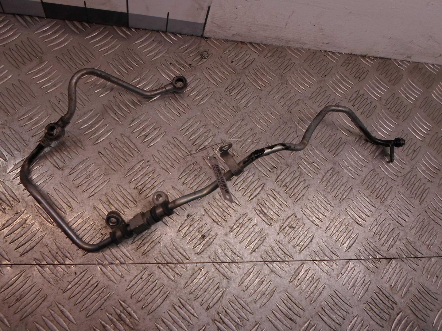 Трубка масляная