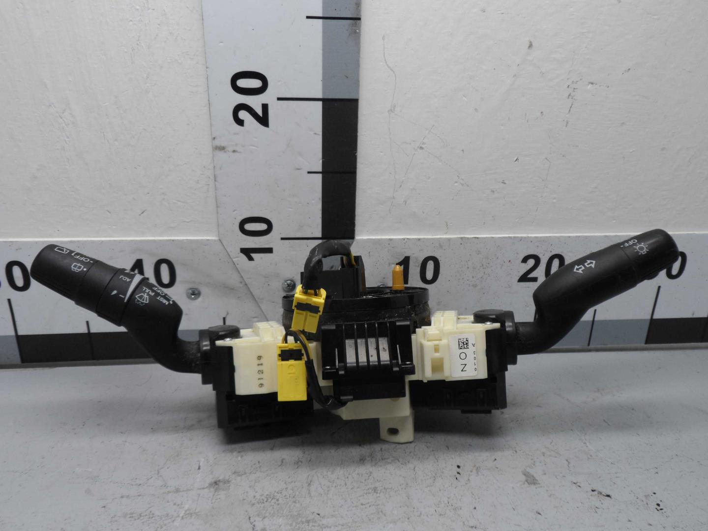 Переключатель подрулевой