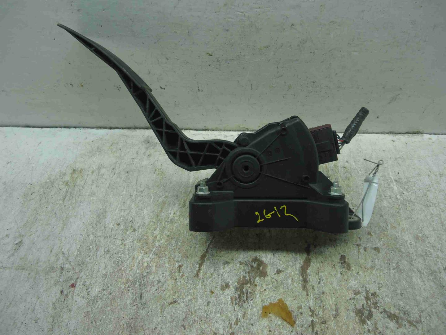 Педаль газа