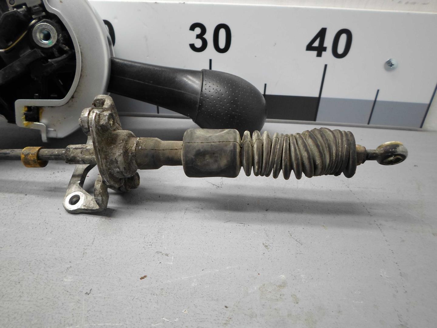 Кулиса МКПП / АКПП