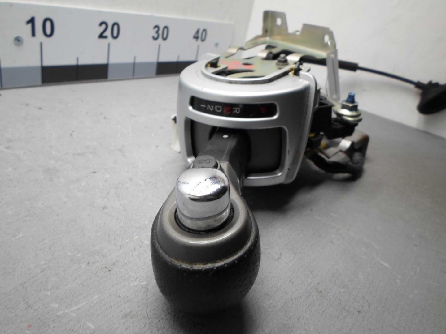 Кулиса МКПП / АКПП