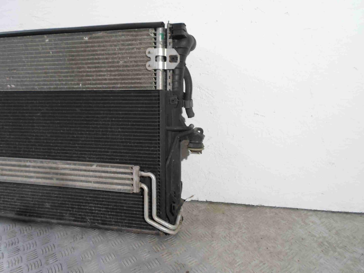 Радиатор кондиционера / конденсер