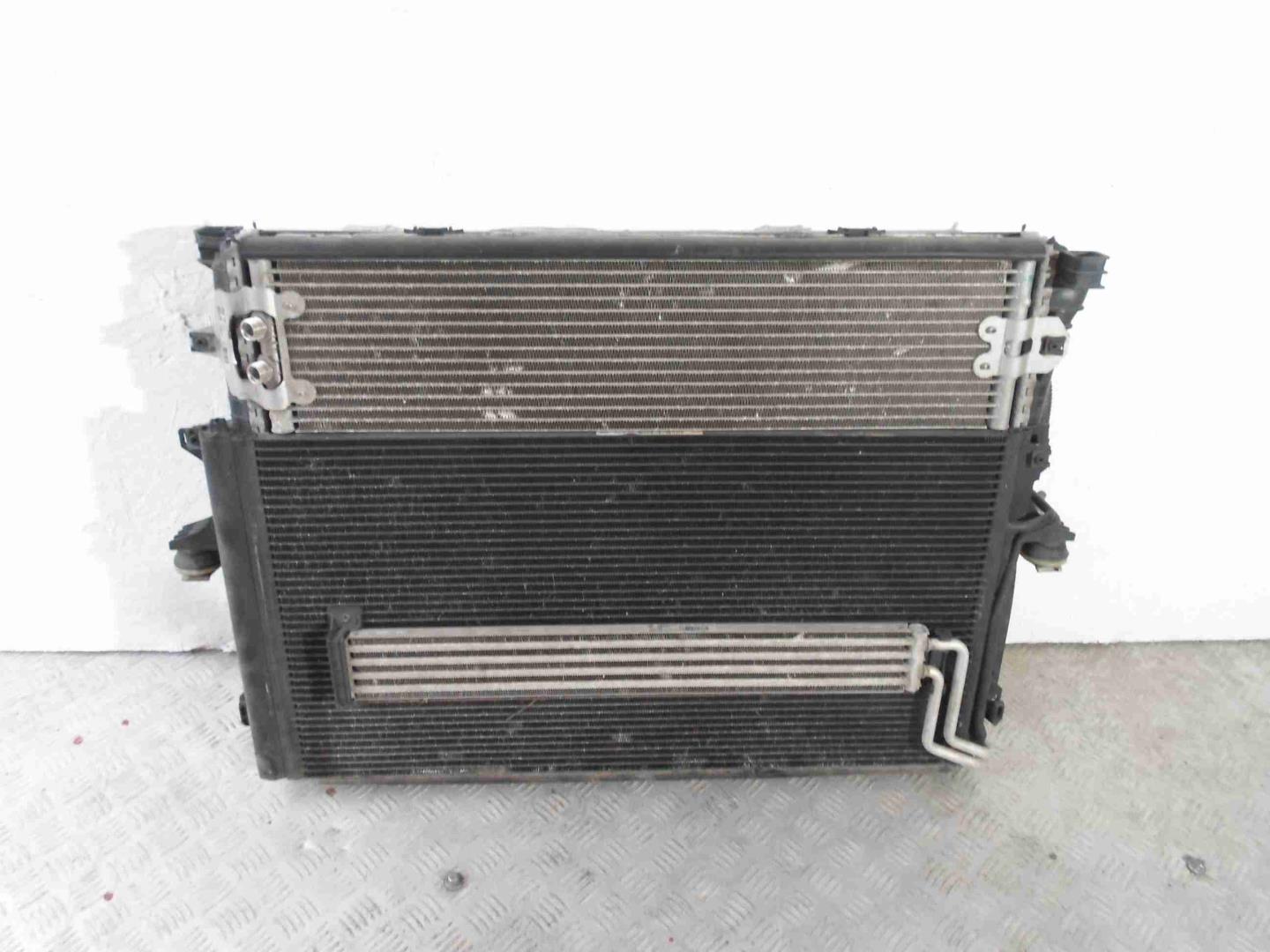 Радиатор кондиционера / конденсер