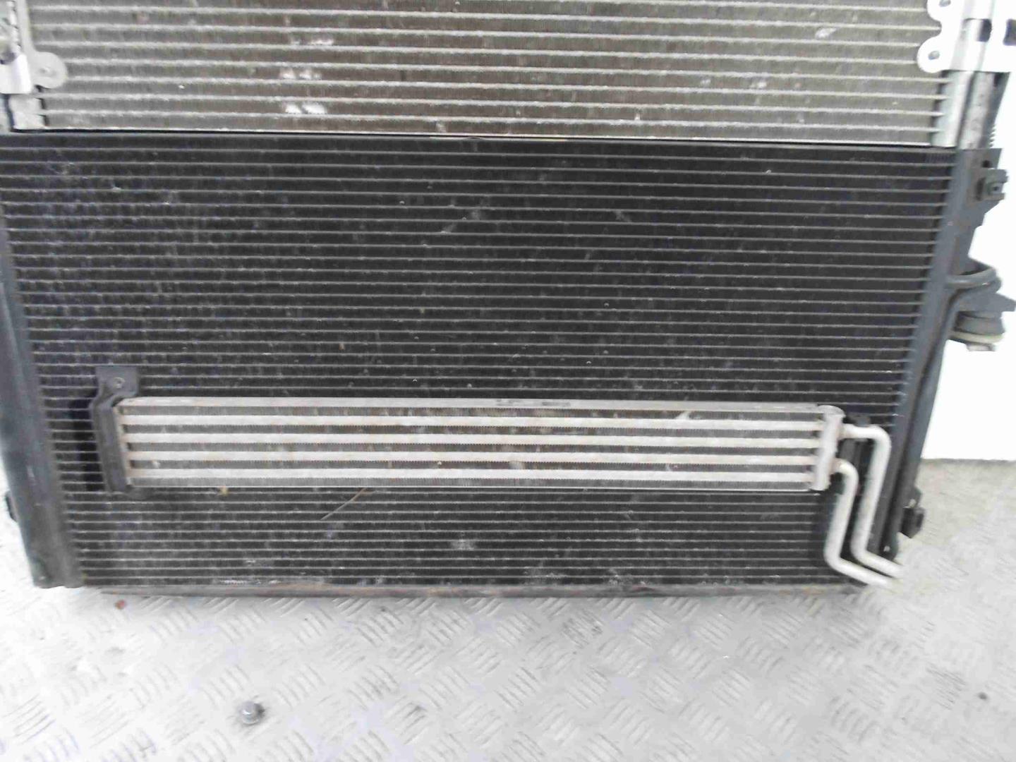 Радиатор кондиционера / конденсер