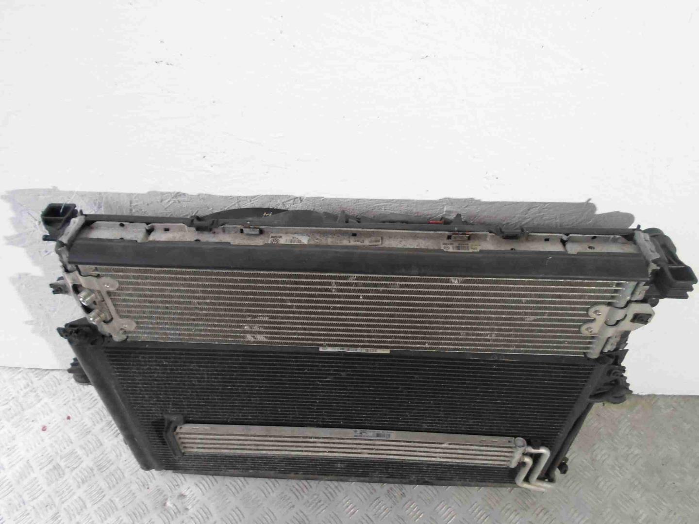 Радиатор кондиционера / конденсер