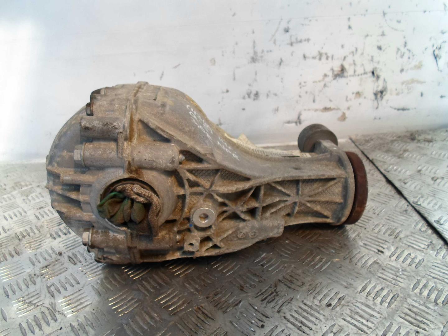 Редуктор заднего моста