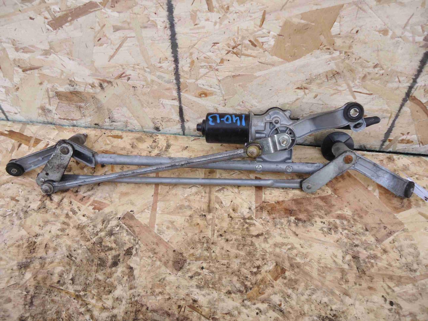 Трапеция стеклоочистителей